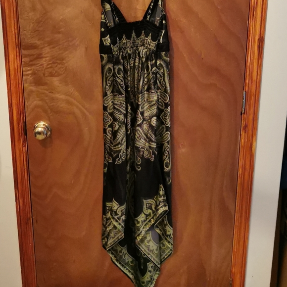 Dress - Picture 4 of 6